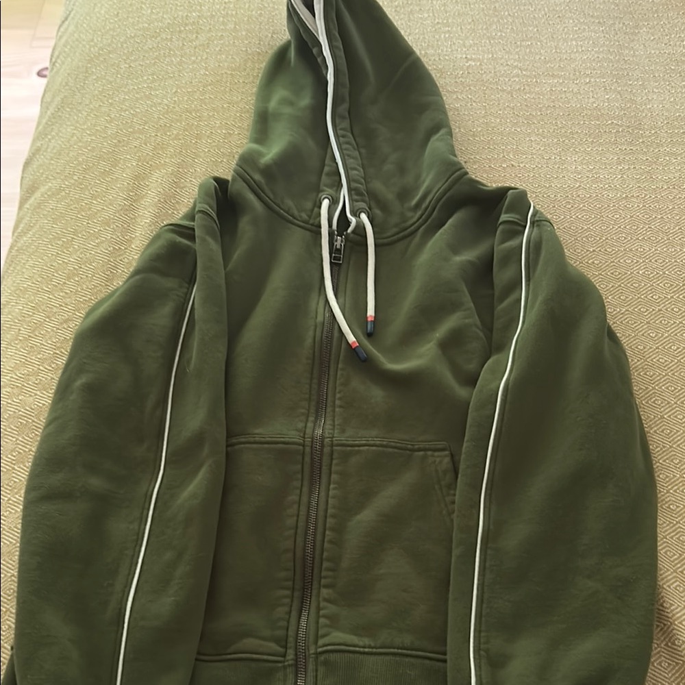 Cotopaxi Green Sweater with Full-Length Zipper and Hood
